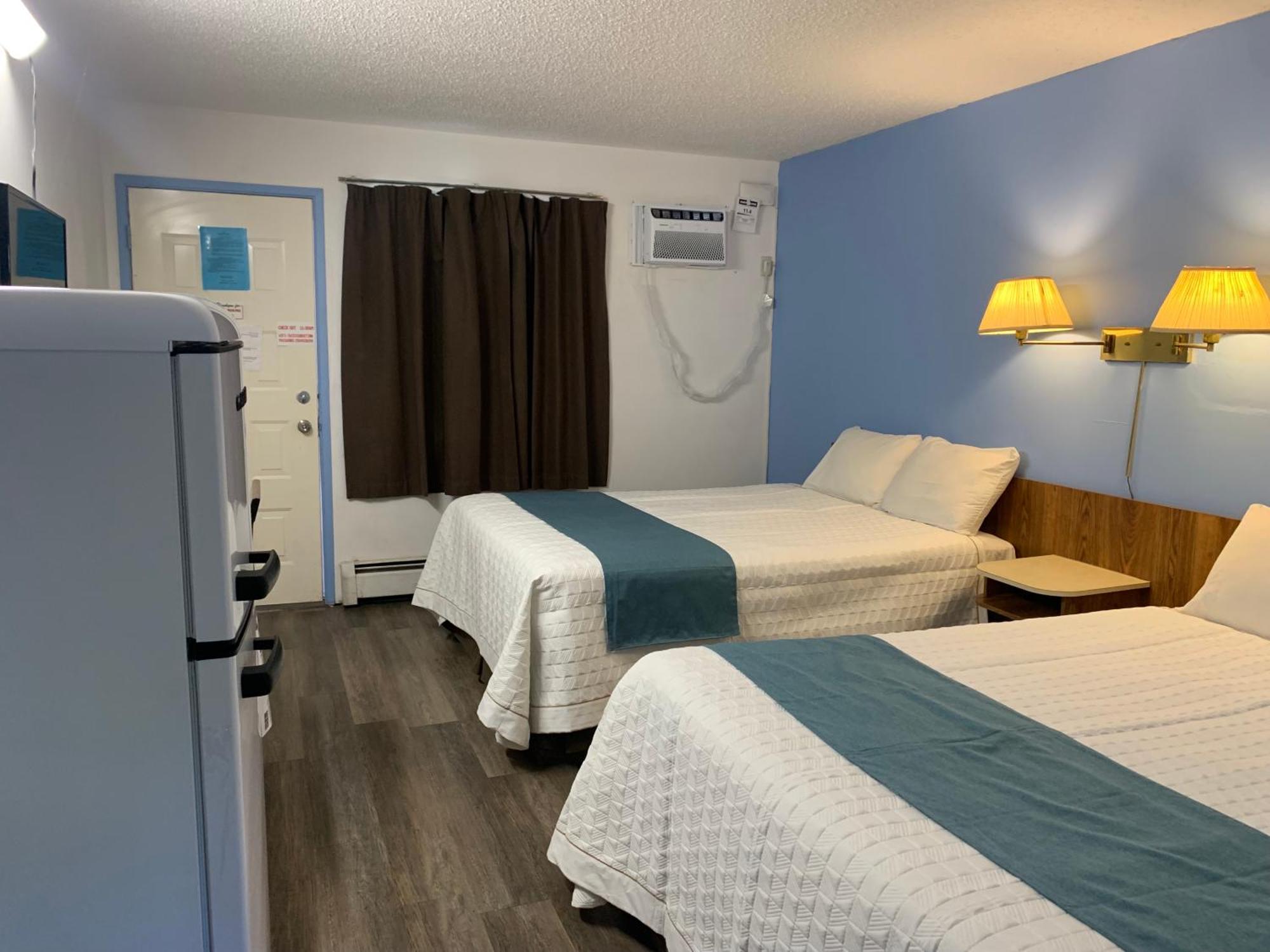 Swiss Sunset Inn Penticton Eksteriør bilde